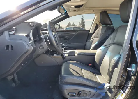 2020 Lexus Es 350 z USA, uszkodzony, nr VIN 58ADZ1B19LU076983